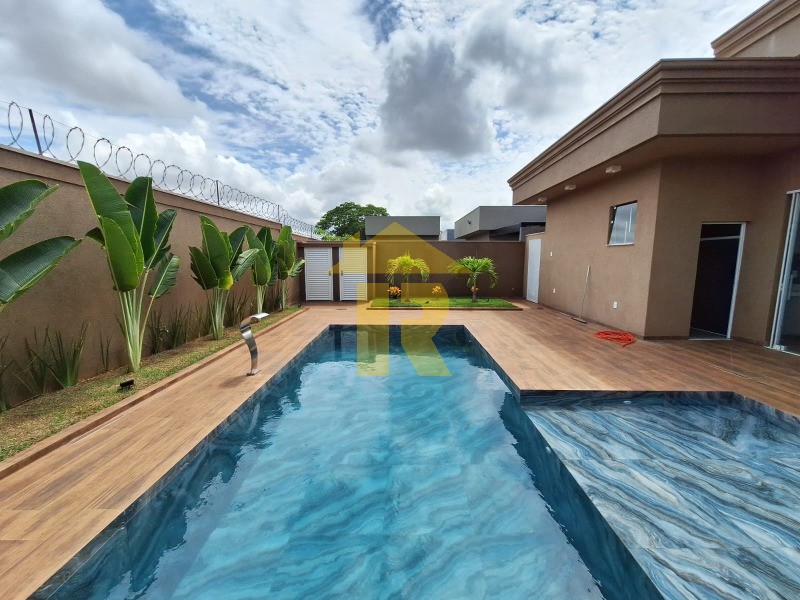 Casa de Condomínio com 3 quartos à venda, 209m² — foto 14 de 19