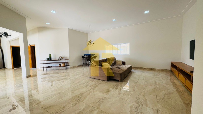 Casa de Condomínio com 4 quartos à venda, 300m² — foto 8 de 32