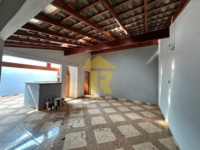 Casa com 2 quartos à venda, 135m² — foto 12 de 17