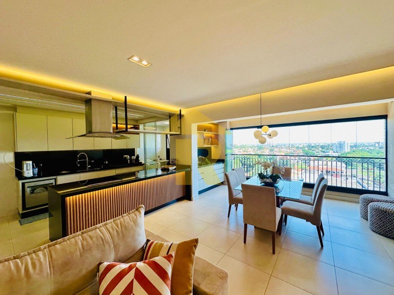 Apartamento com 3 quartos à venda, 123m² — foto 1 de 24
