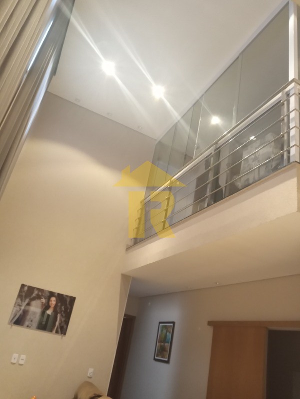 Casa de Condomínio com 3 quartos à venda, 196m² — foto 3 de 21