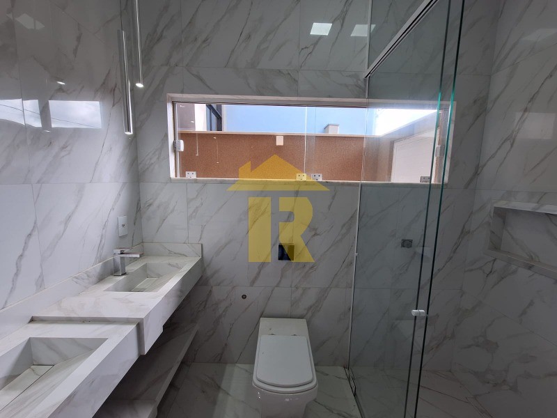 Casa de Condomínio com 3 quartos à venda, 209m² — foto 9 de 19