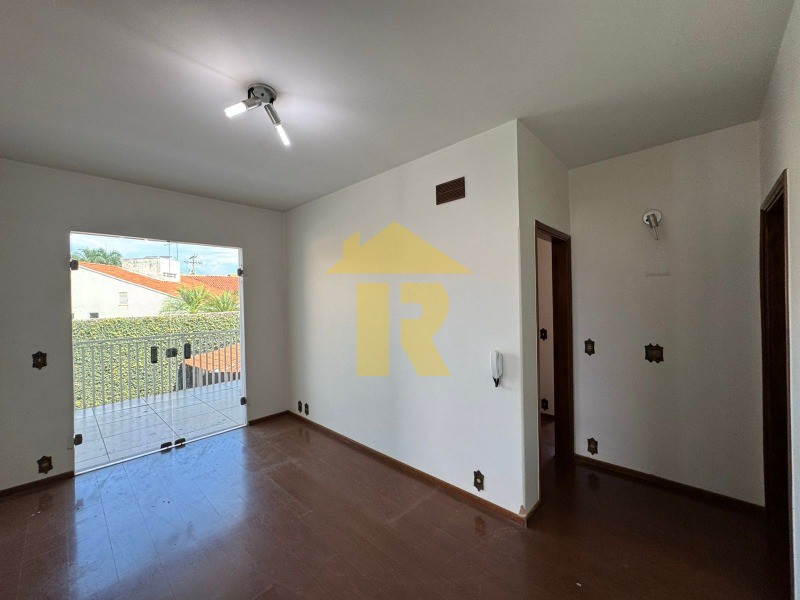 Casa com 3 quartos à venda, 500m² — foto 19 de 39