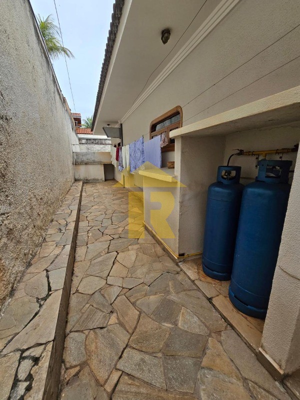 Casa com 4 quartos à venda, 772m² — foto 34 de 38