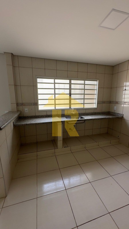 Casa com 3 quartos à venda, 141m² — foto 17 de 23