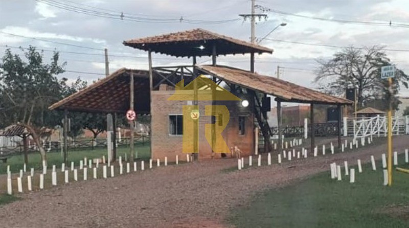 Casa de Condomínio com 2 quartos à venda, 220m² — foto 17 de 21