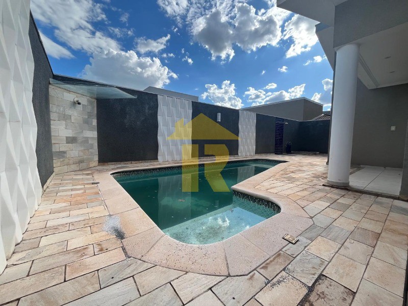 Casa de Condomínio com 3 quartos à venda e aluguel, 200m² — foto 15 de 24