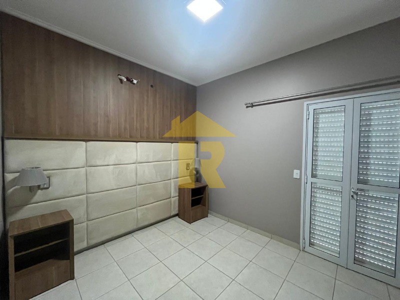 Casa de Condomínio com 3 quartos à venda e aluguel, 200m² — foto 17 de 24