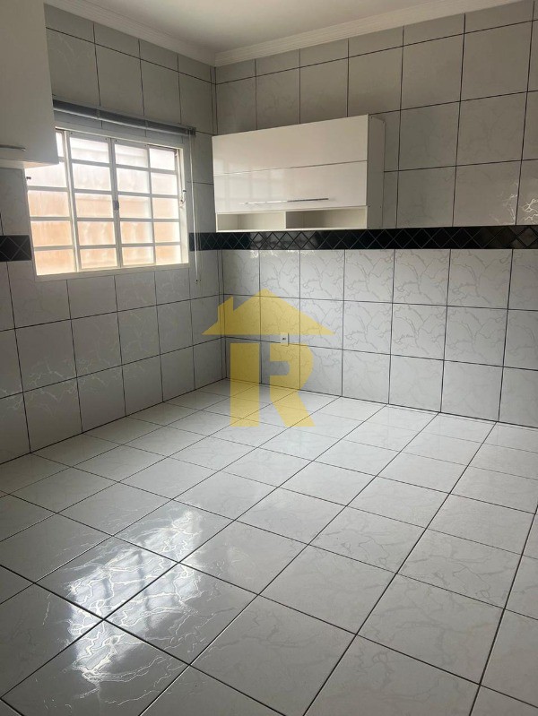 Casa com 3 quartos à venda, 135m² — foto 12 de 19