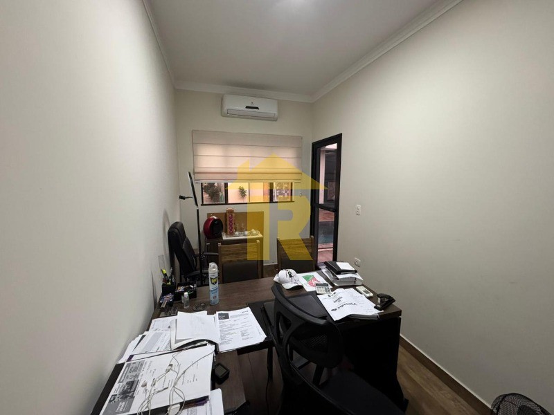 Casa com 3 quartos à venda, 280m² — foto 16 de 29