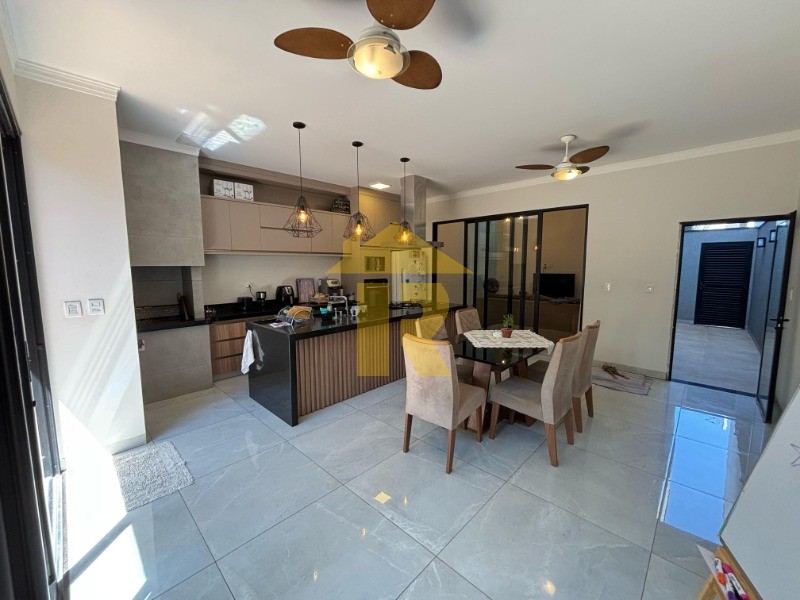 Casa de Condomínio com 3 quartos à venda, 170m² — foto 7 de 29