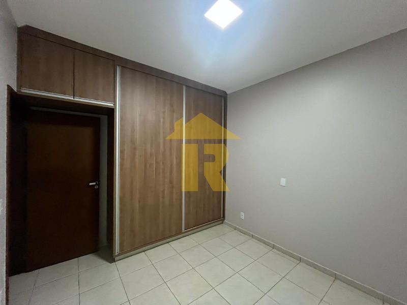 Casa de Condomínio com 3 quartos à venda e aluguel, 200m² — foto 23 de 24
