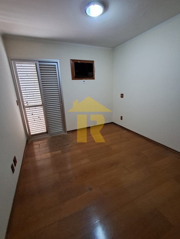 Apartamento com 3 quartos à venda, 137m² — foto 17 de 25