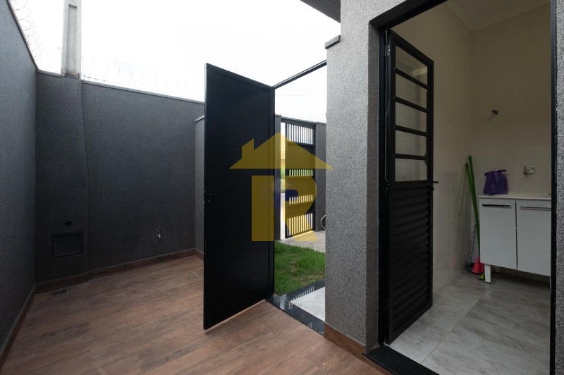 Casa com 3 quartos à venda, 120m² — foto 10 de 19