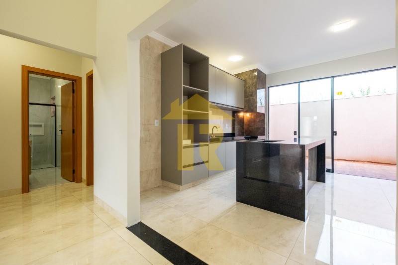 Casa com 3 quartos à venda, 120m² — foto 9 de 21