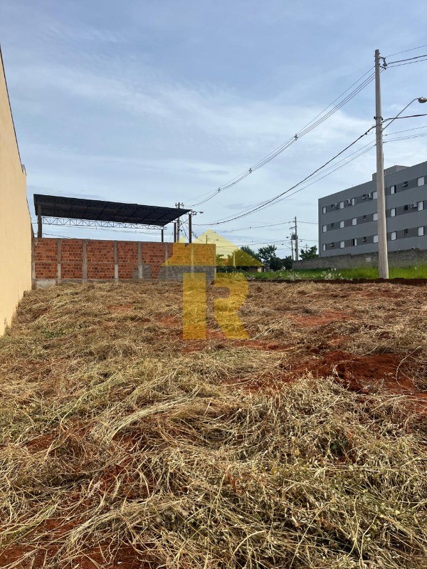 Terreno / Lote / Condomínio  à venda, 380m² — foto 4 de 11