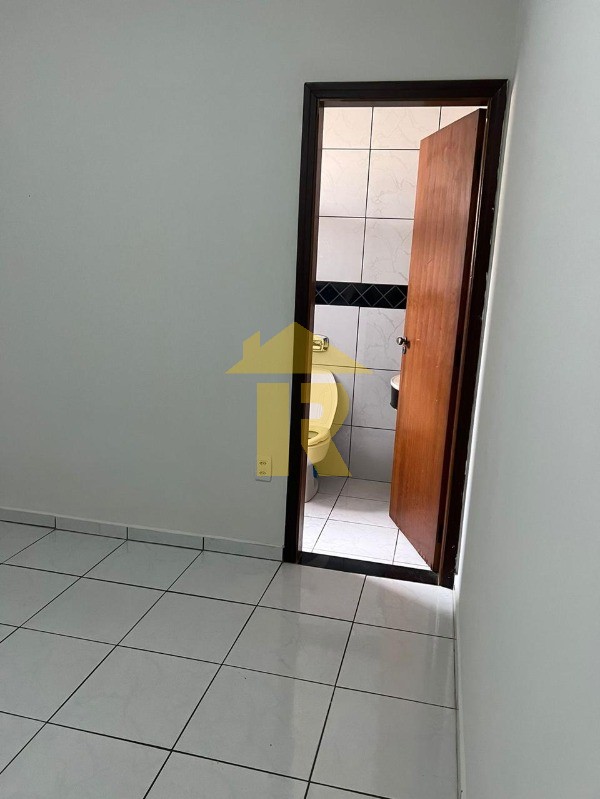 Casa com 3 quartos à venda, 135m² — foto 7 de 19