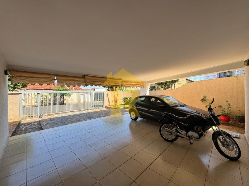 Casa com 5 quartos à venda e aluguel, 465m² — foto 5 de 22