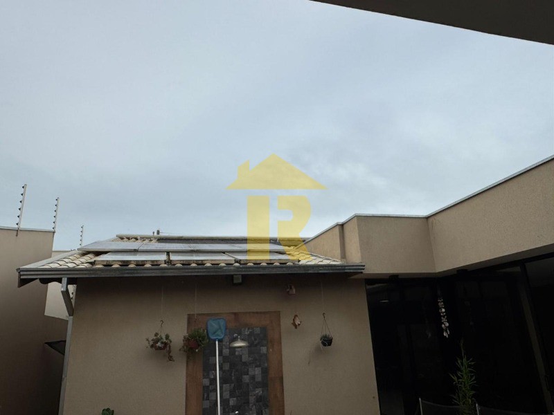 Casa com 3 quartos à venda, 280m² — foto 14 de 29