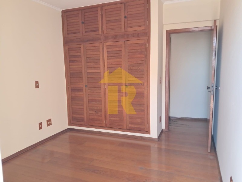 Apartamento com 3 quartos à venda, 137m² — foto 12 de 25