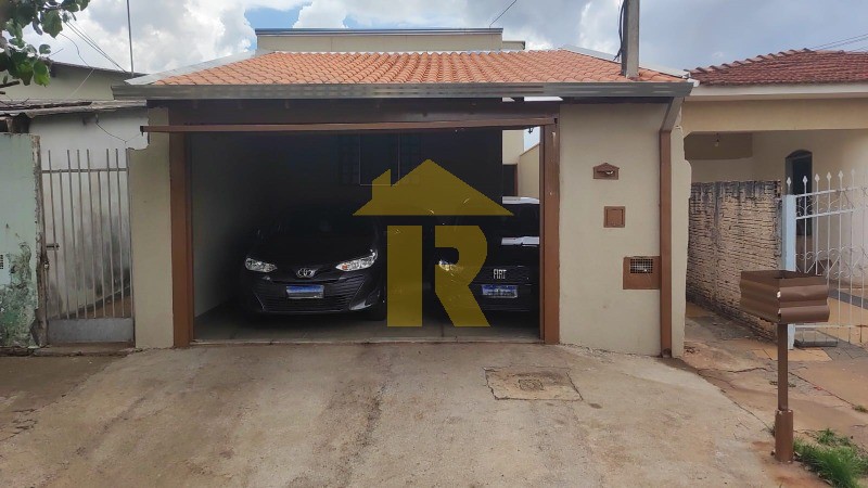 Casa com 3 quartos à venda, 120m² — foto 2 de 21