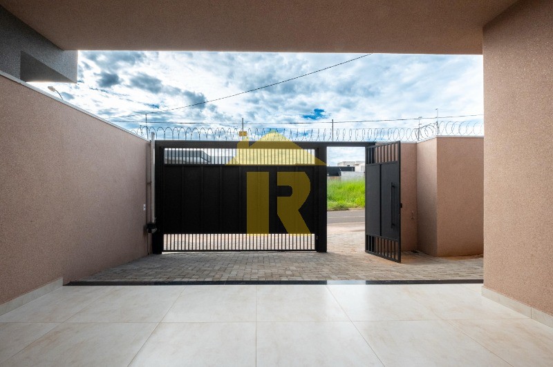Casa com 3 quartos à venda, 120m² — foto 4 de 21