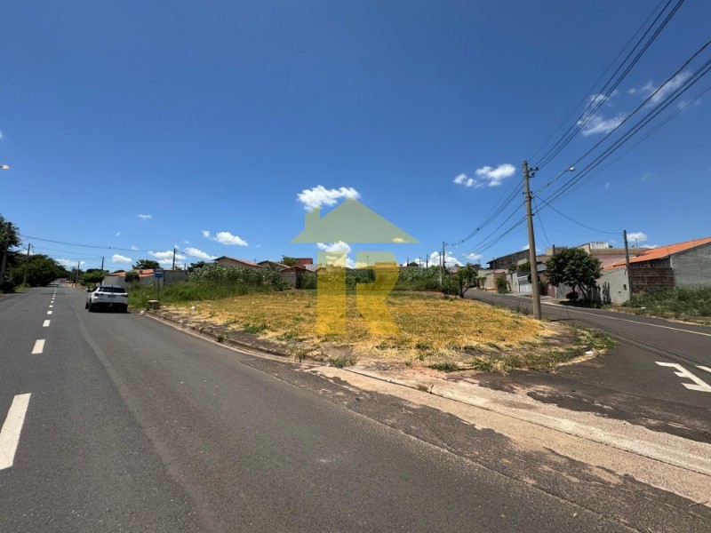 Terreno / Lote / Condomínio  à venda, 388m² — foto 2 de 5