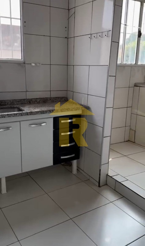 Casa com 3 quartos à venda, 200m² — foto 8 de 21