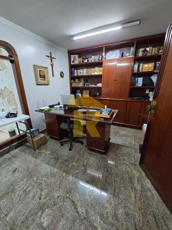 Casa com 4 quartos à venda, 772m² — foto 14 de 38