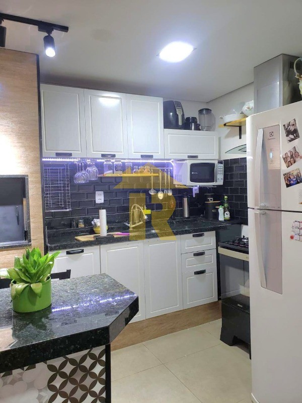 Casa de Condomínio com 2 quartos à venda, 100m² — foto 6 de 15