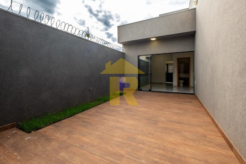 Casa com 3 quartos à venda, 120m² — foto 9 de 19