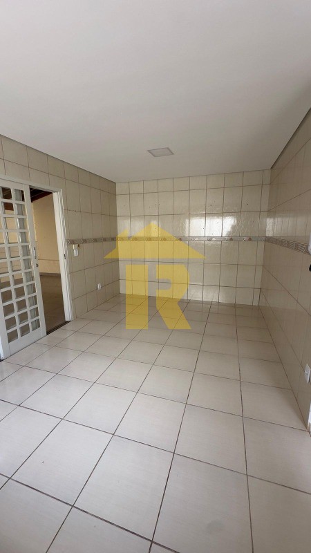 Casa com 3 quartos à venda, 141m² — foto 19 de 23