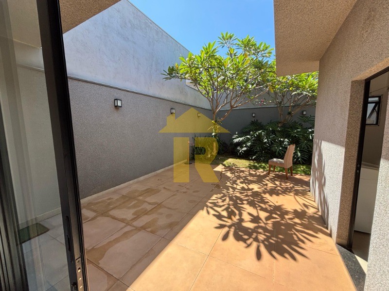 Casa de Condomínio com 3 quartos à venda, 170m² — foto 14 de 29
