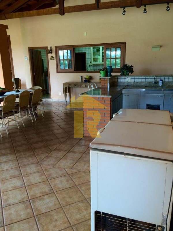 Casa de Condomínio com 4 quartos à venda, 650m² — foto 27 de 34