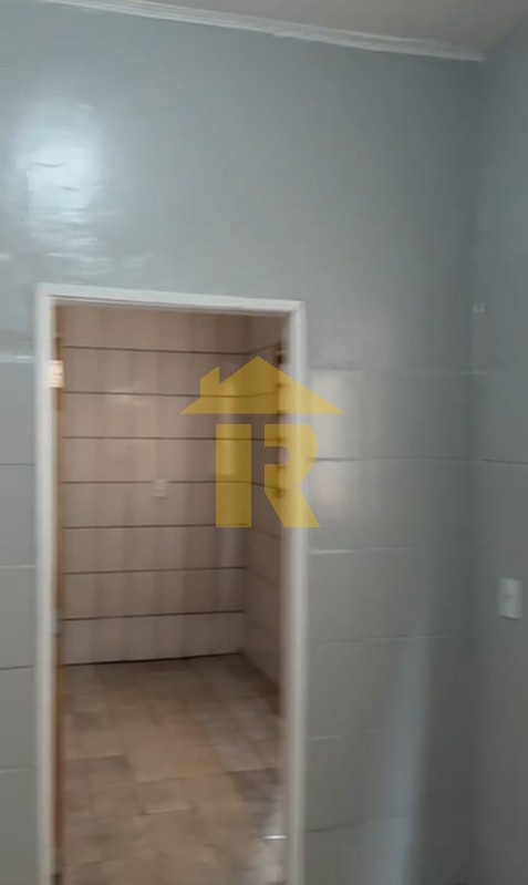 Casa com 3 quartos à venda, 200m² — foto 7 de 21