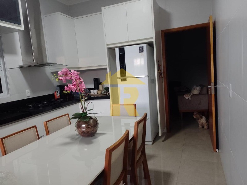 Casa de Condomínio com 3 quartos à venda, 76m² — foto 25 de 38