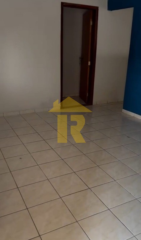 Casa com 3 quartos à venda, 200m² — foto 18 de 21