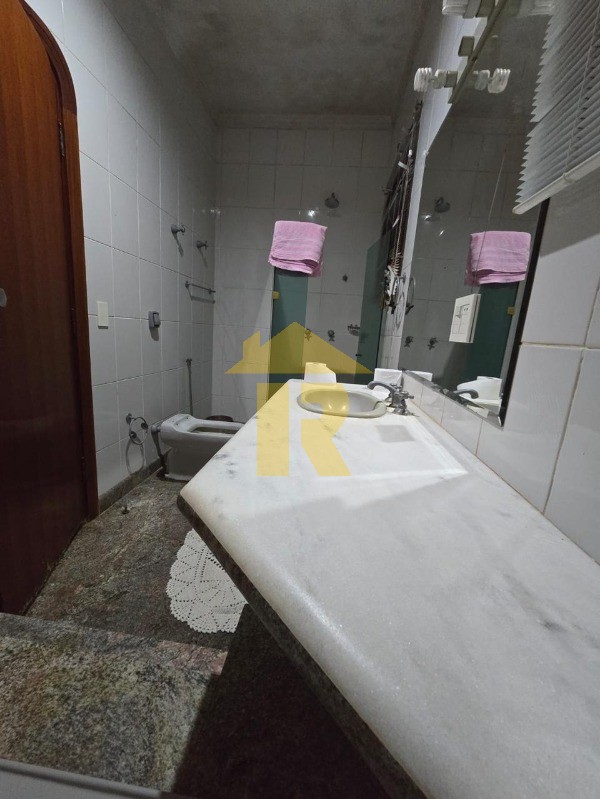 Casa com 4 quartos à venda, 772m² — foto 22 de 38
