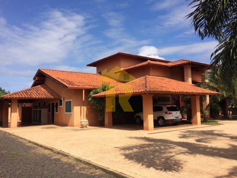 Casa de Condomínio com 4 quartos à venda, 650m² — foto 1 de 34