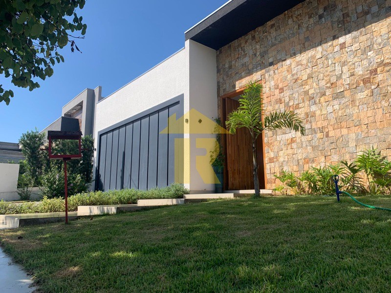 Casa de Condomínio com 3 quartos à venda, 175m² — foto 1 de 30
