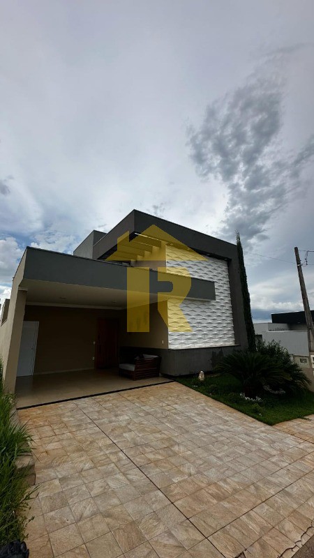 Casa de Condomínio com 3 quartos à venda, 128m² — foto 2 de 31