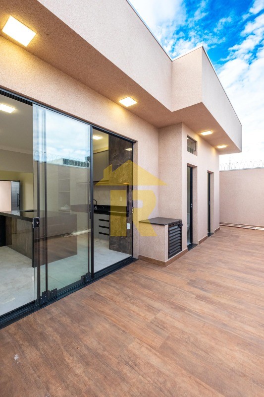 Casa com 3 quartos à venda, 120m² — foto 11 de 21