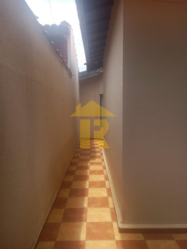 Casa com 3 quartos à venda, 175m² — foto 27 de 30