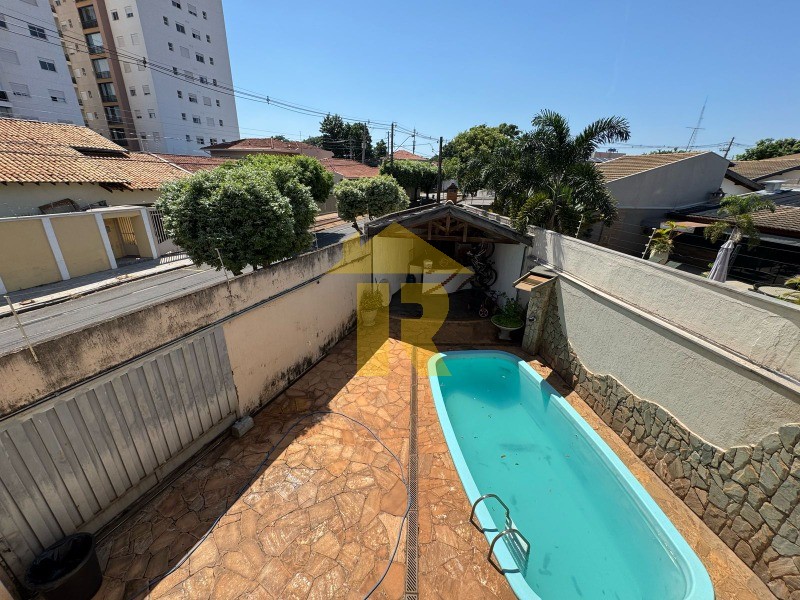 Casa com 5 quartos à venda e aluguel, 465m² — foto 10 de 22