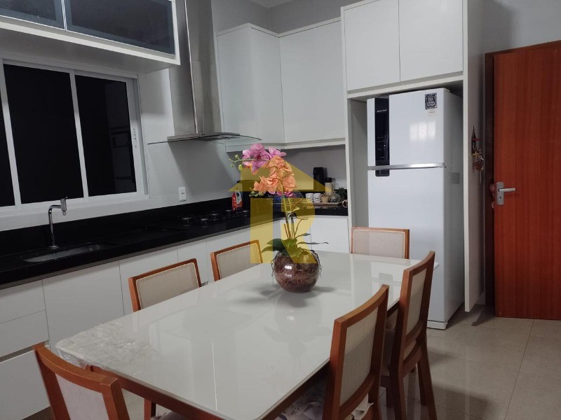 Casa de Condomínio com 3 quartos à venda, 76m² — foto 26 de 38