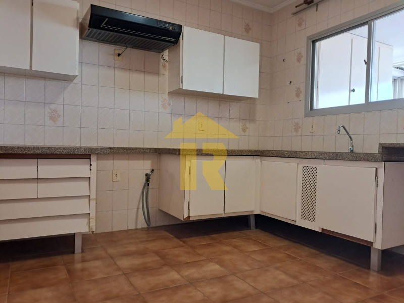 Apartamento com 3 quartos à venda, 137m² — foto 8 de 25