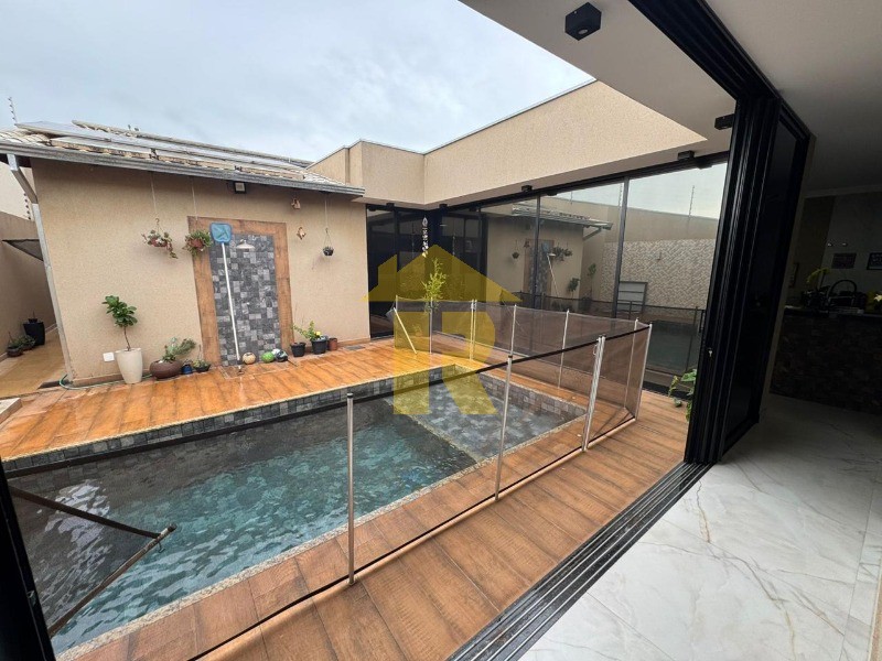 Casa com 3 quartos à venda, 280m² — foto 15 de 29