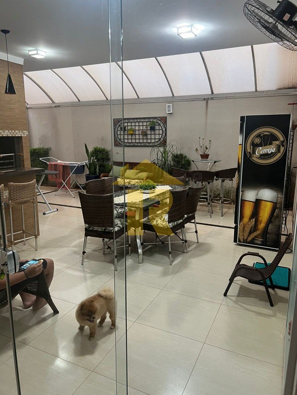 Casa de Condomínio com 3 quartos à venda, 202m² — foto 21 de 25