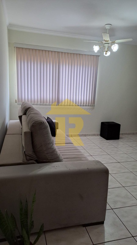 Apartamento com 2 quartos à venda, 71m² — foto 3 de 13
