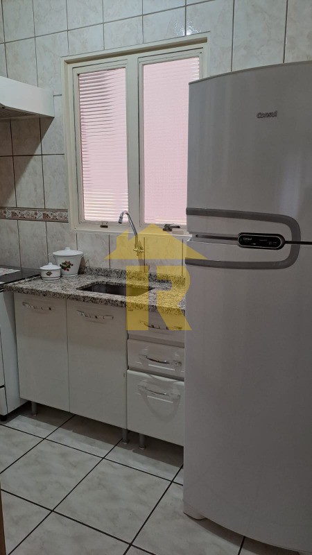Apartamento com 2 quartos à venda, 71m² — foto 7 de 13